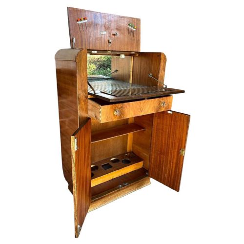 The UK's Largest Antiques Website